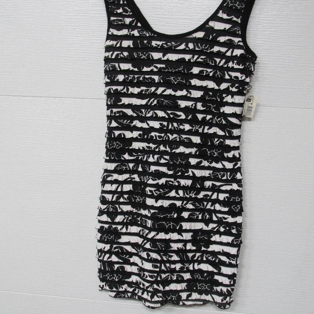 Sievergate Black and White Floral Mini Dress S